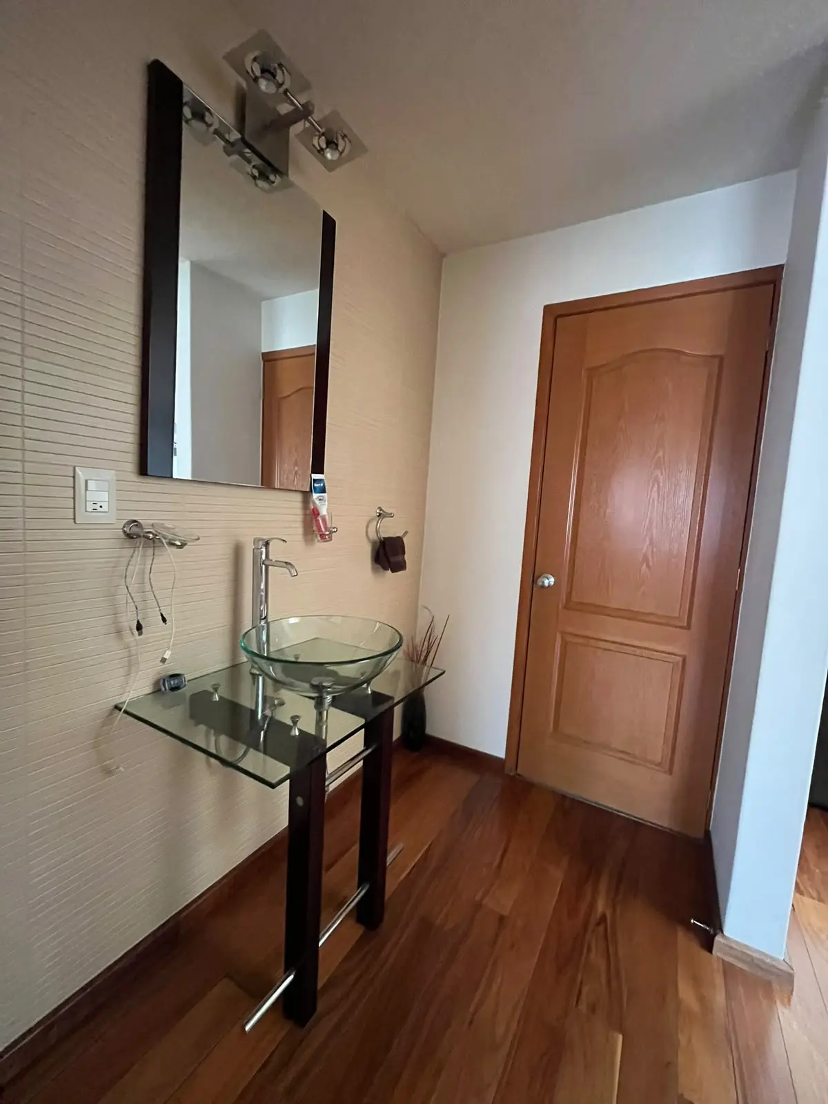 Acabados finos en madera